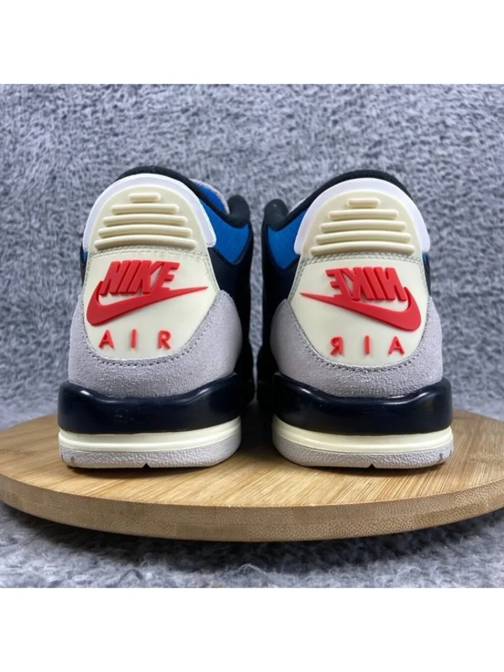 Air Jordan 3 Retro (GS) 'Rare Air' Size 5.5 Big Kids' Black Blue Red IB8968-004